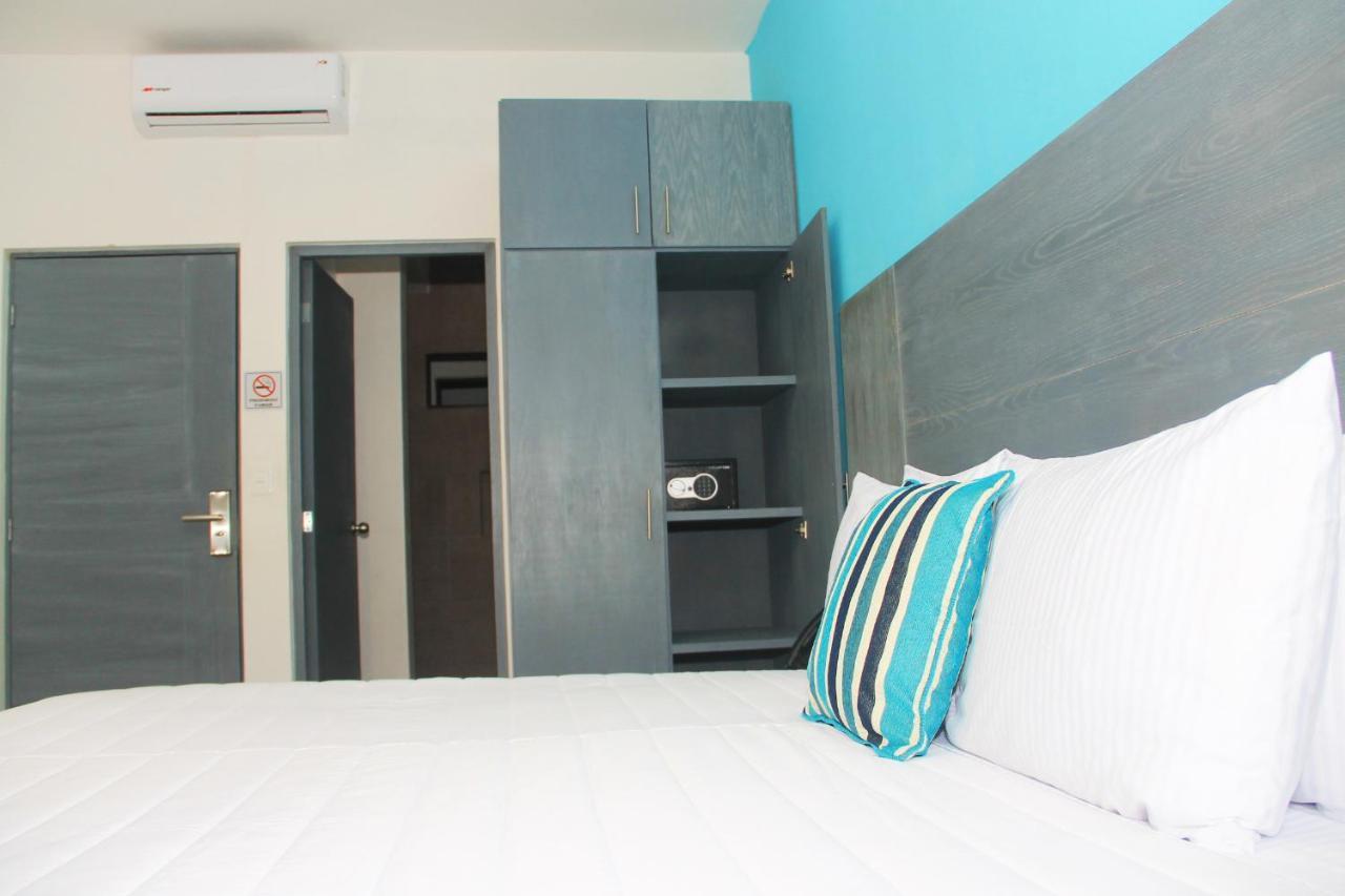 We Express Hotel Playa Del Carmen (Adults Only) מראה חיצוני תמונה