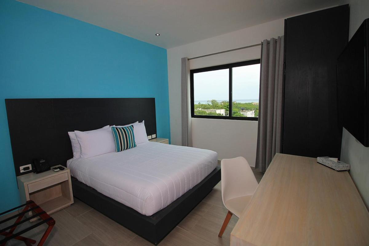 We Express Hotel Playa Del Carmen (Adults Only) מראה חיצוני תמונה