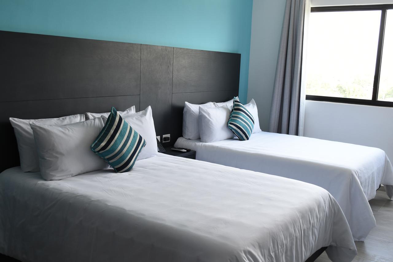 We Express Hotel Playa Del Carmen (Adults Only) מראה חיצוני תמונה