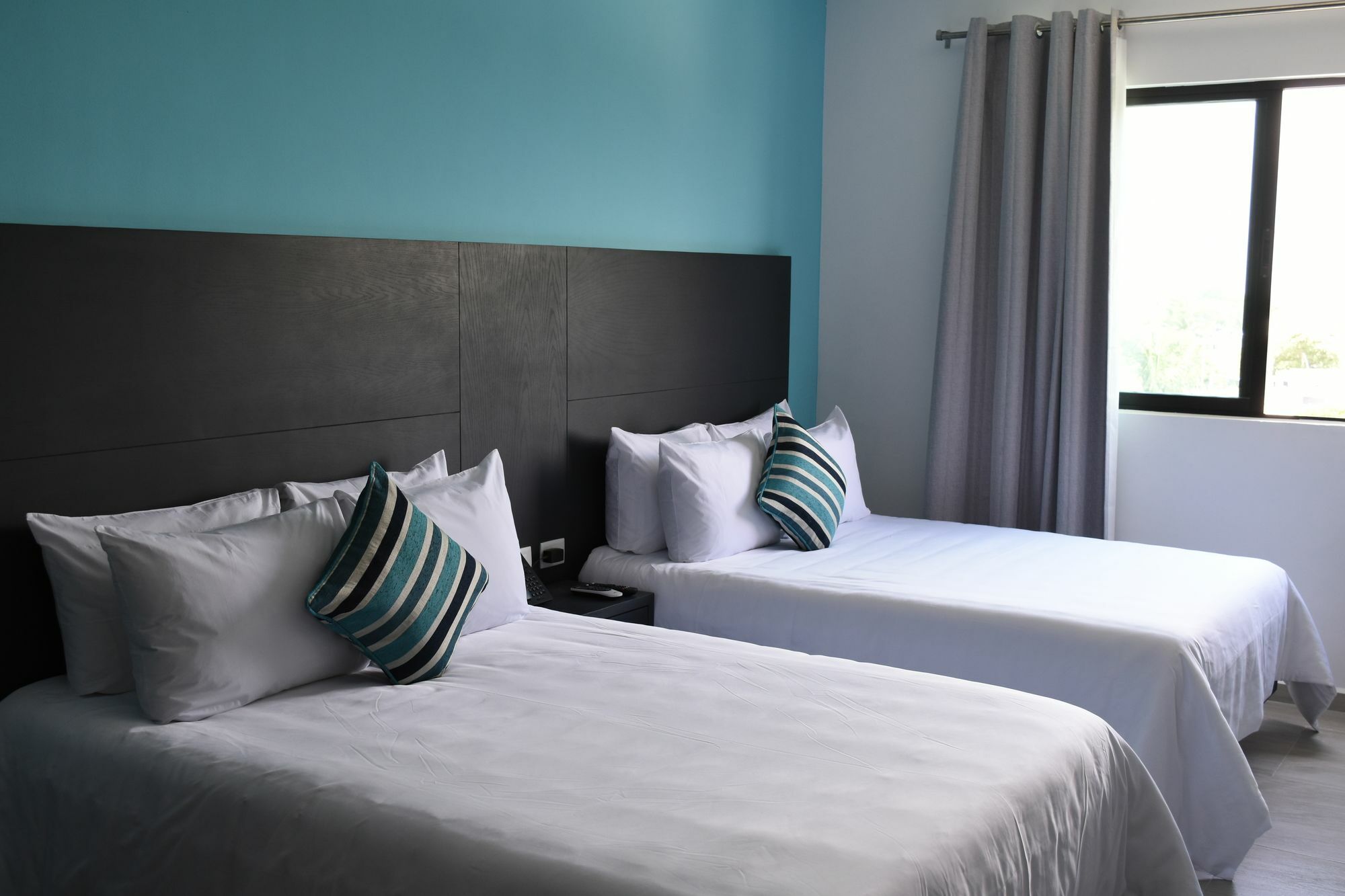 We Express Hotel Playa Del Carmen (Adults Only) מראה חיצוני תמונה