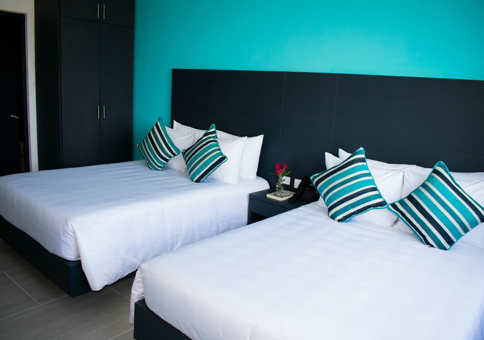 We Express Hotel Playa Del Carmen (Adults Only) מראה חיצוני תמונה